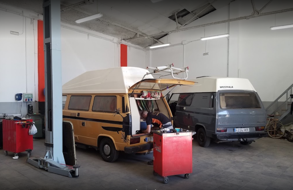 Talleres V.A.M. autos & vans