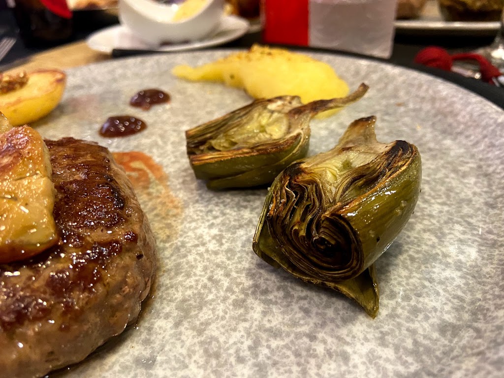 El Coro — Comida y bebida