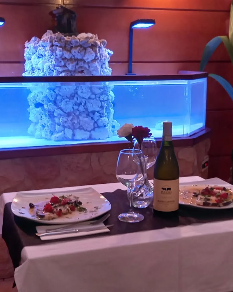 Pizzeria La Via Calafell — Comida y bebida