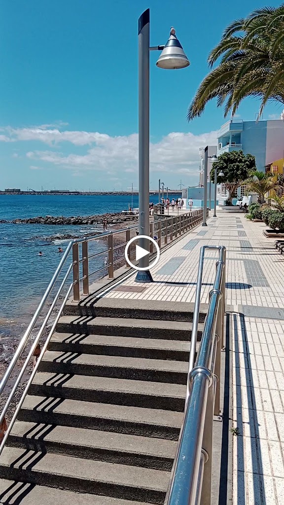 Gran Cafe Latino — Videos