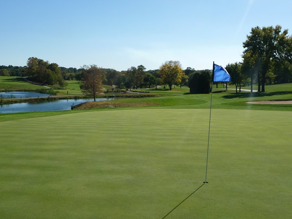  Palmer Hills Golf Course
