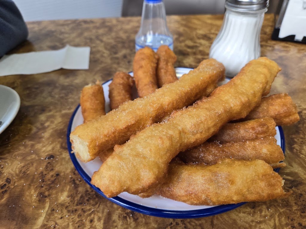 Churreria San Pascual — Comida y bebida