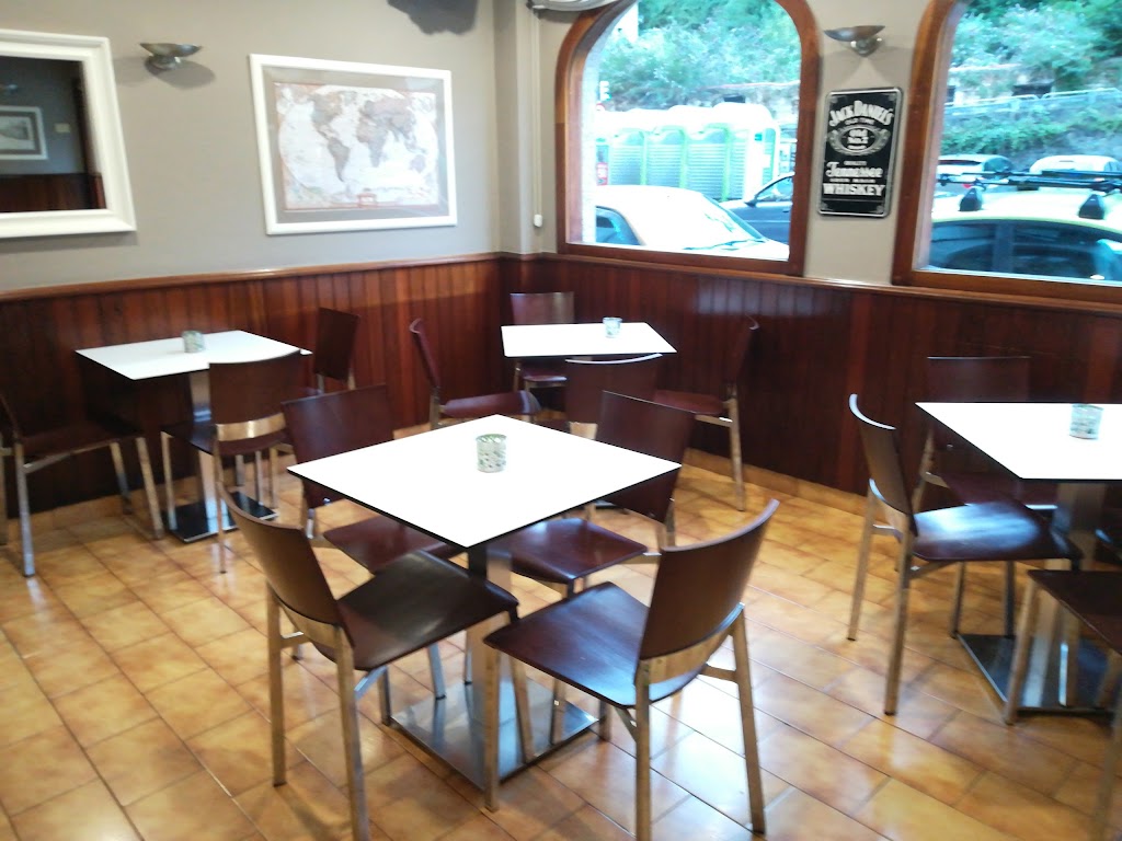 Cafeteria " ARKUPE " — Ambiente