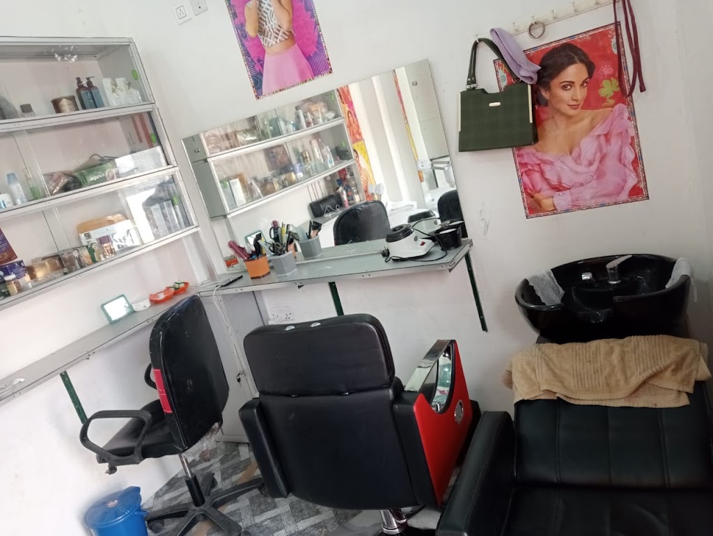 Liza Beauty Parlour And Hair Spa