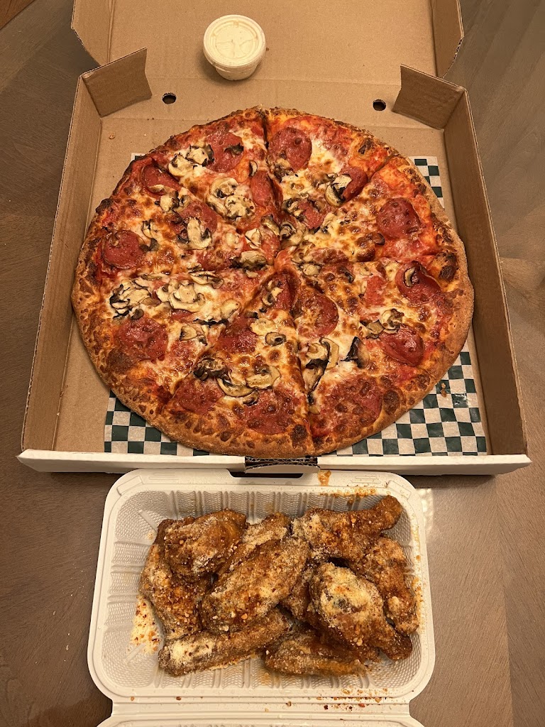 Dad's Pizzeria & Wings