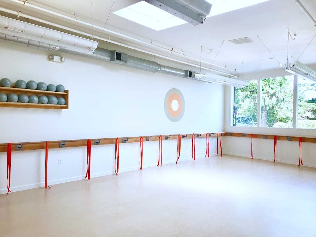  The Dailey Method Larkspur