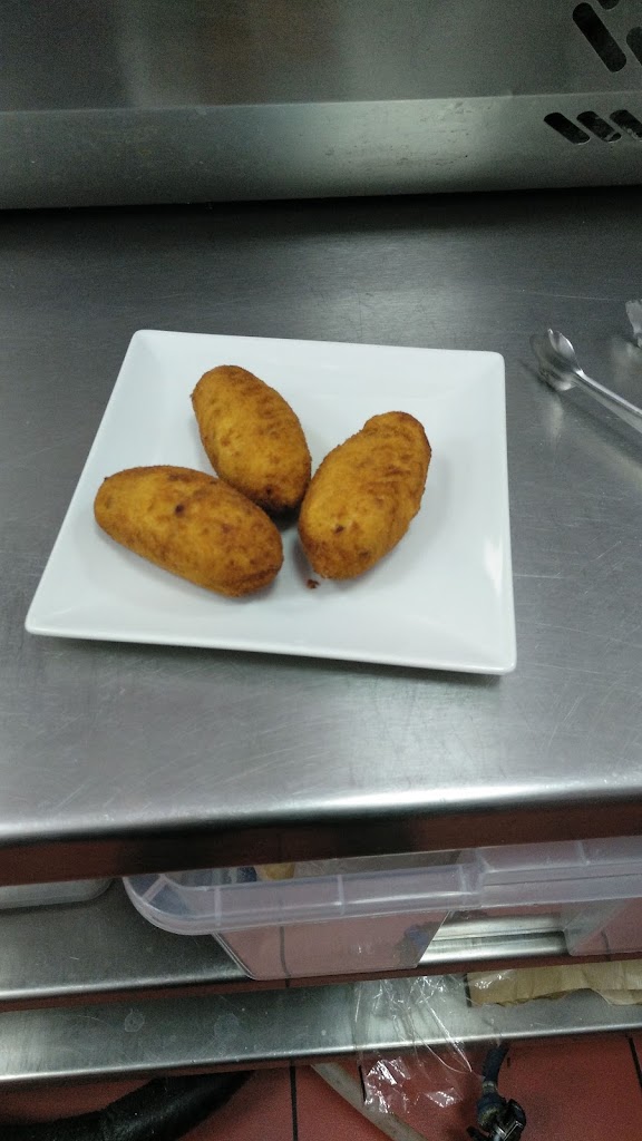 ?Tapeamos? — Comida y bebida