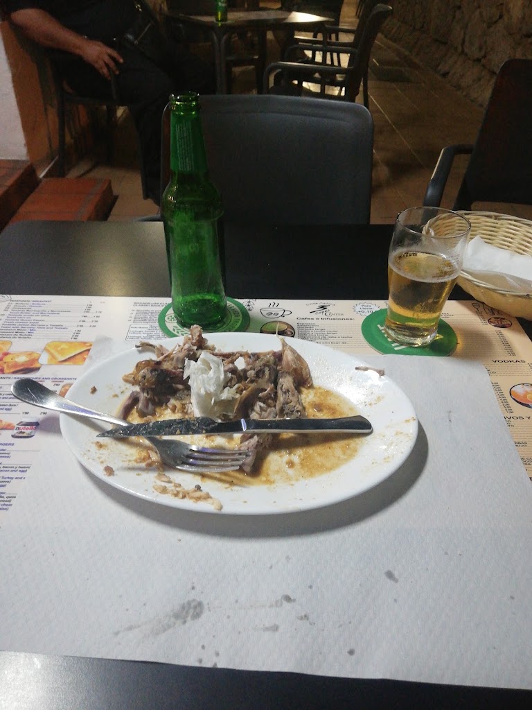 3 copas center — Comida y bebida