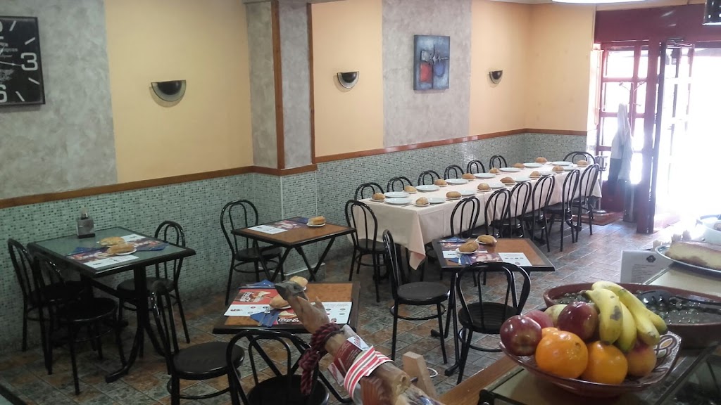 Bar el Val 3 — Ambiente