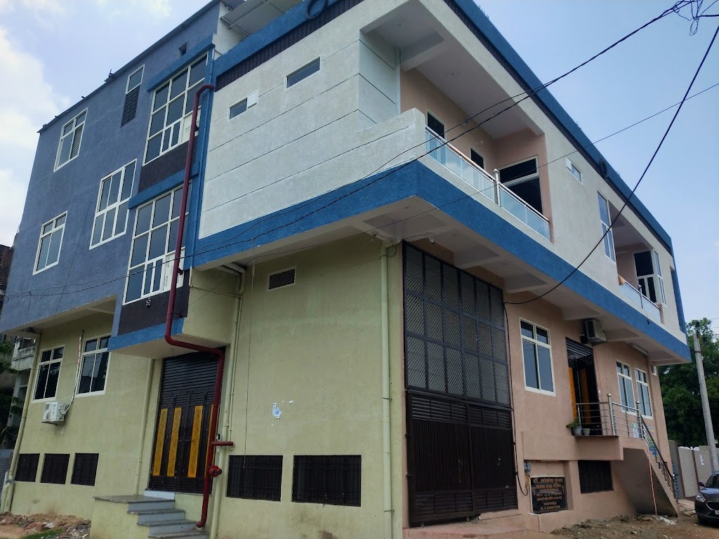 Dr. Dr Lokesh Gupta Clinic