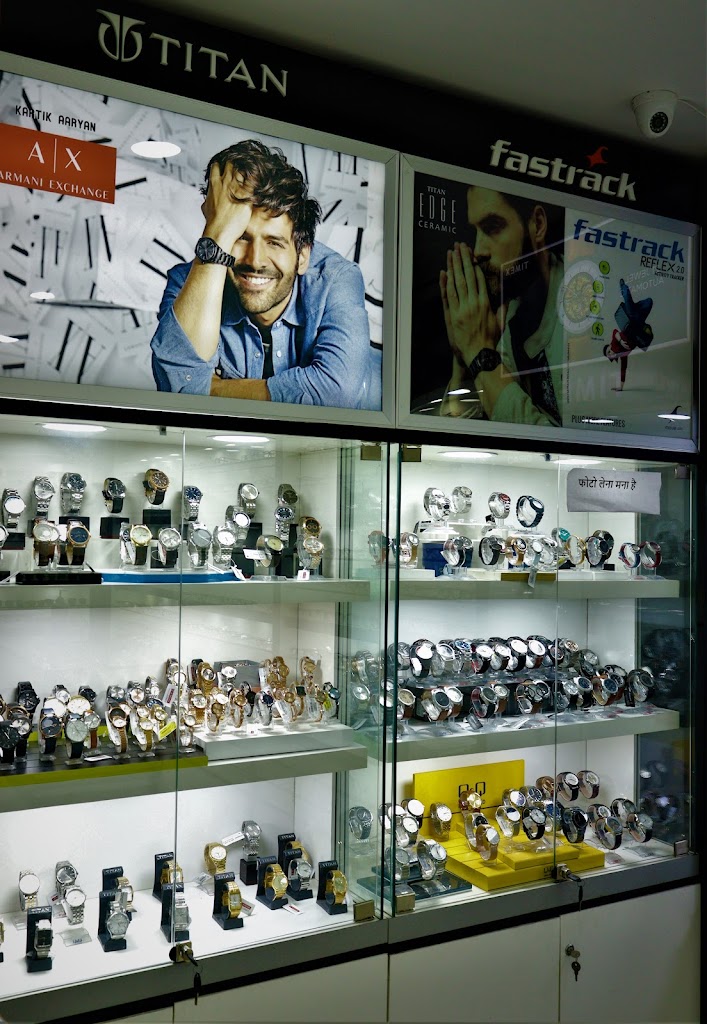 Display case
