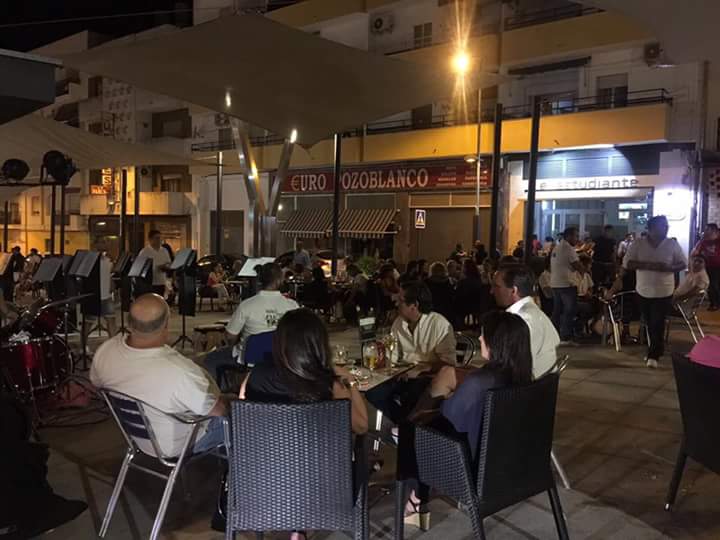 Bar El Estudiante — Ambiente