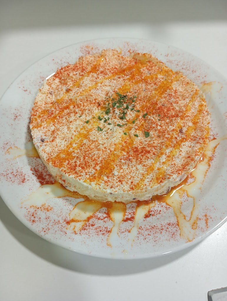 Bar-Restaurante Boga — Comida y bebida