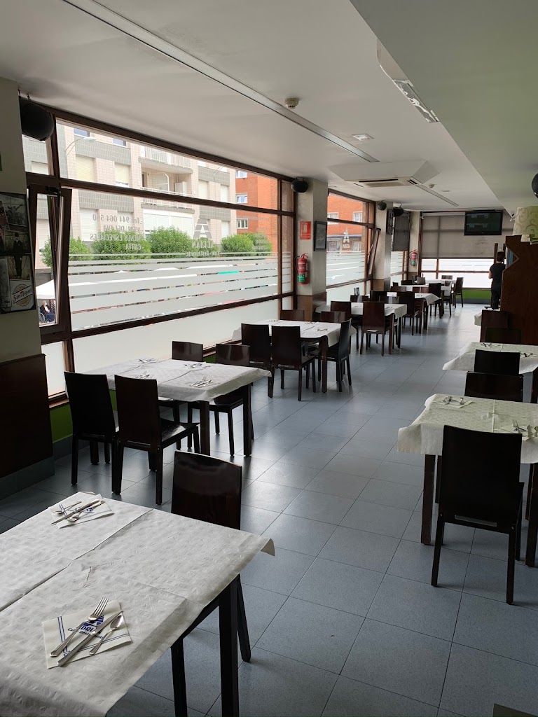Cafe Restaurante Adrian — Del propietario