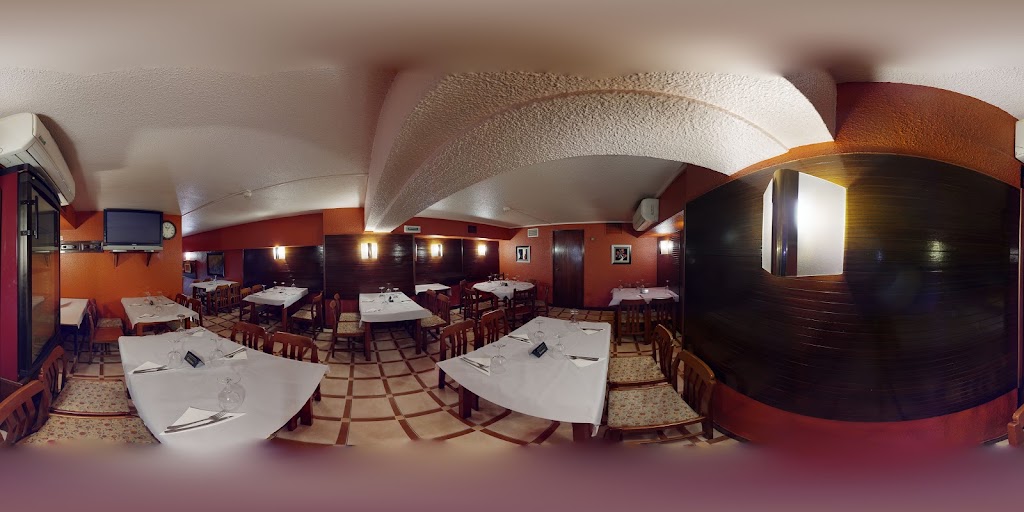 Bar restaurante Koishta — Ambiente