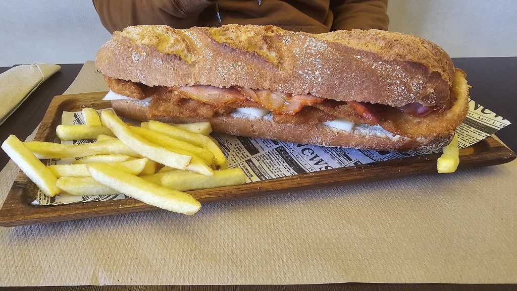 Cafeteria "Cafe Iliada" LUNES Y MARTES CERRADO — Baguette