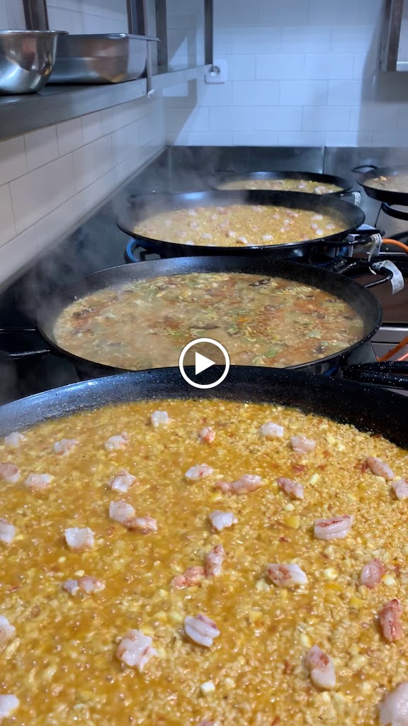 Restaurante Arroz&Roll by Guillermo Aguilar — Videos