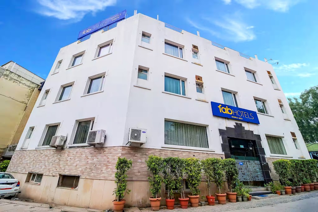 Fabhotel Marble Arch Hotel In Karol Bagh New Delhi