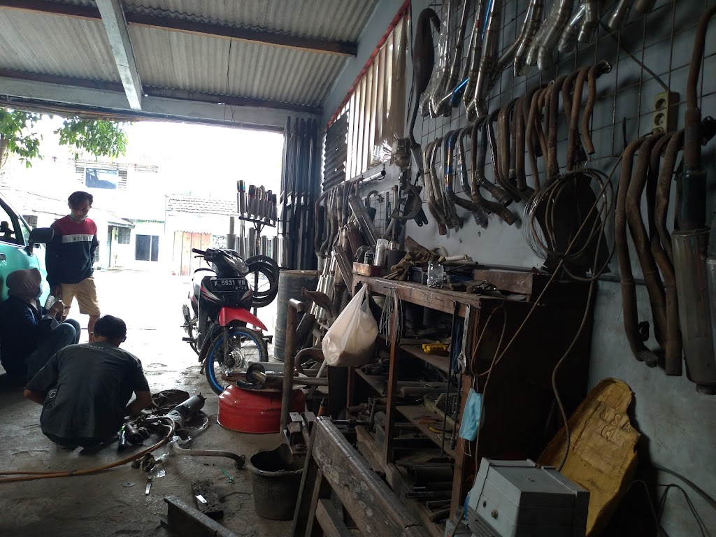Yudi Bengkel Knalpot Motor & Mobil