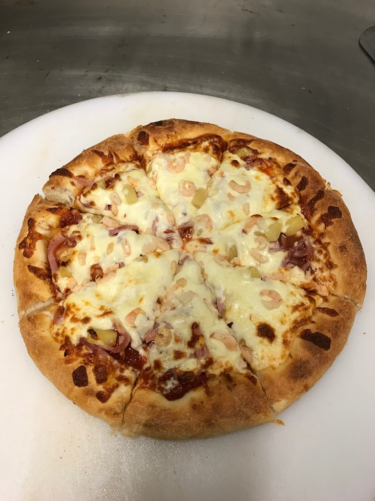 Big Zee's 2 for 1 Pizza in Yorkton