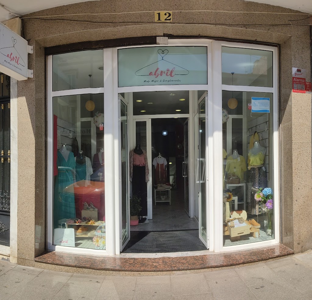 Abril Moda Mujer Y Complementos