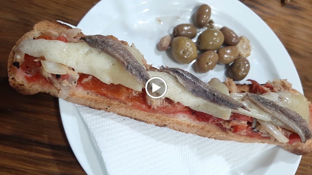 Cafe Bar Jaen — Videos