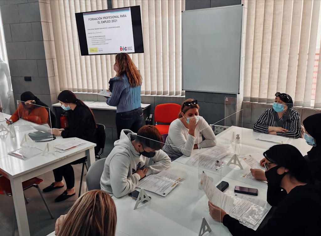 Asociacion Docentes por la Igualdad en Ceuta