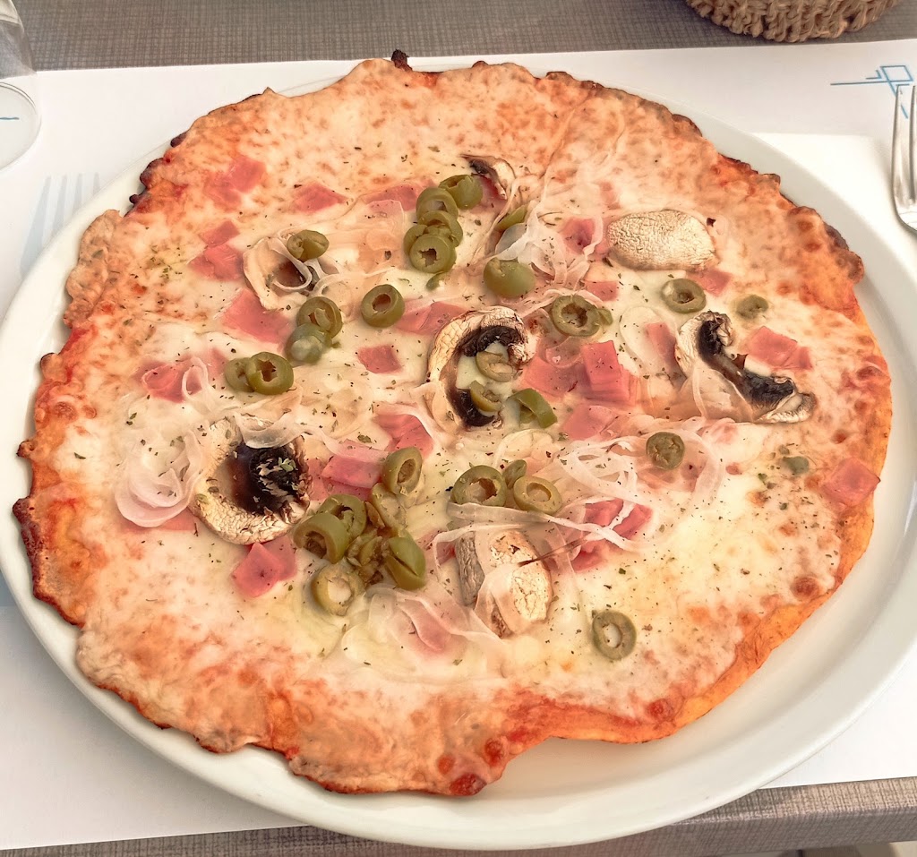 Restaurant Bonsai — Comida y bebida