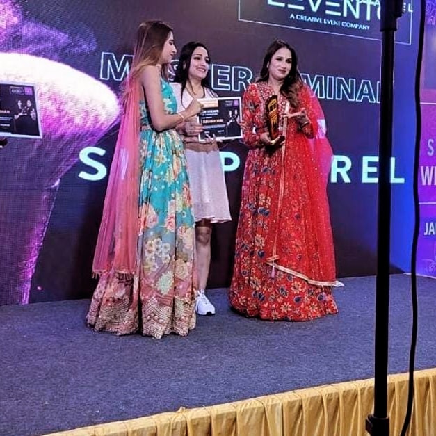 Tbz Makeover Unisex Salon