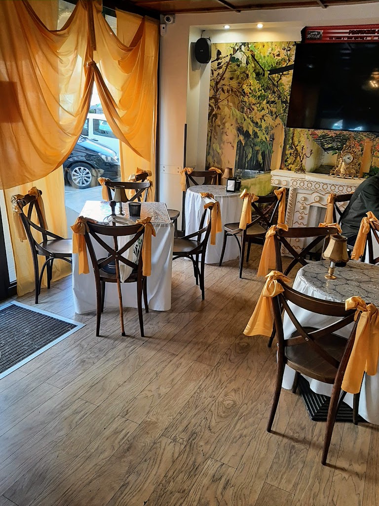 Cafe Ebano — Ambiente