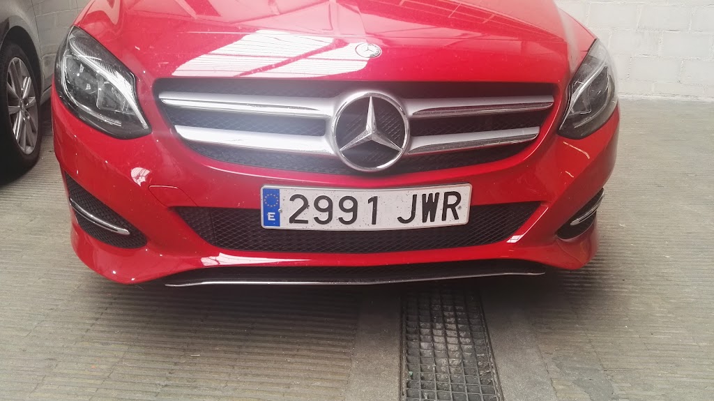 Luxury car