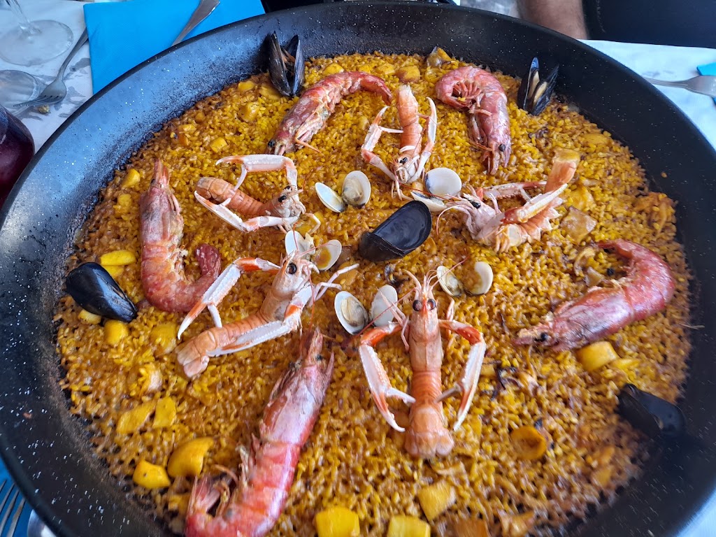 HUGOL Faro MENJAR & AMICS. — Paella