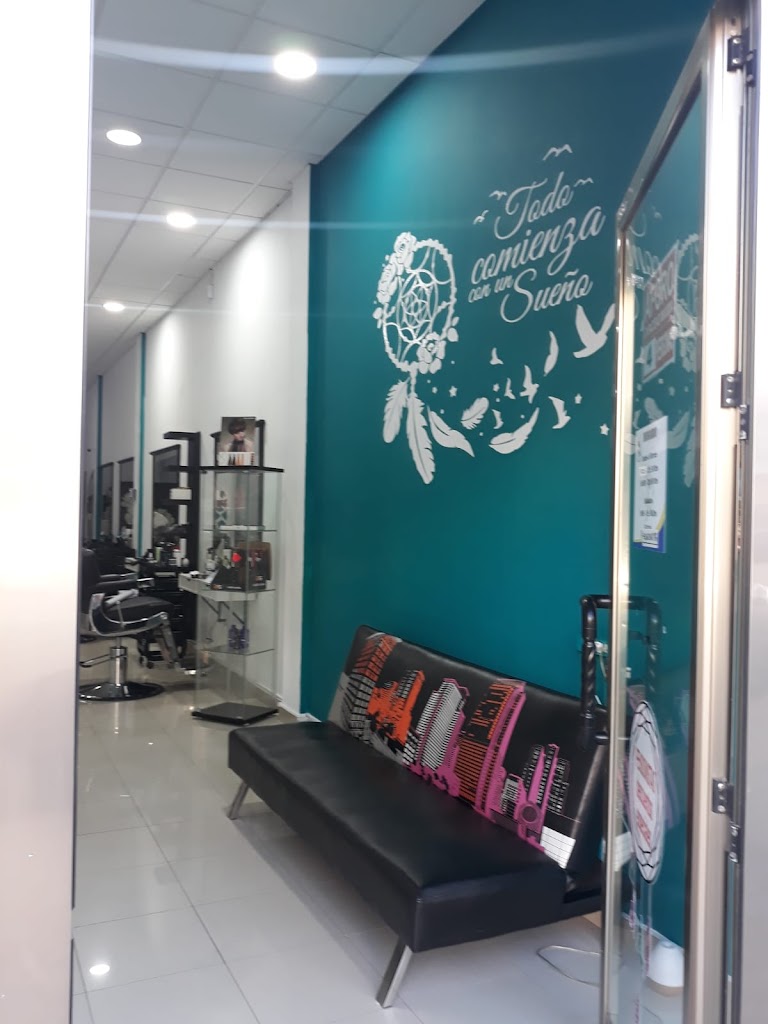 Suenos Peluqueria y Barberia — Del propietario