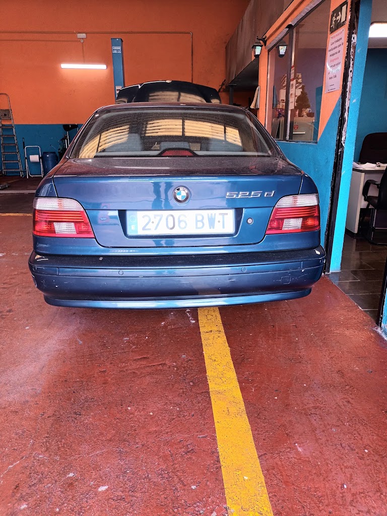 Talleres Mateo Trucks And Cars Sl — Del propietario