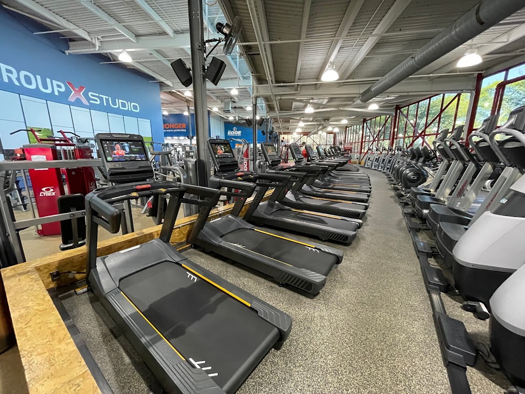  The Edge Fitness Clubs