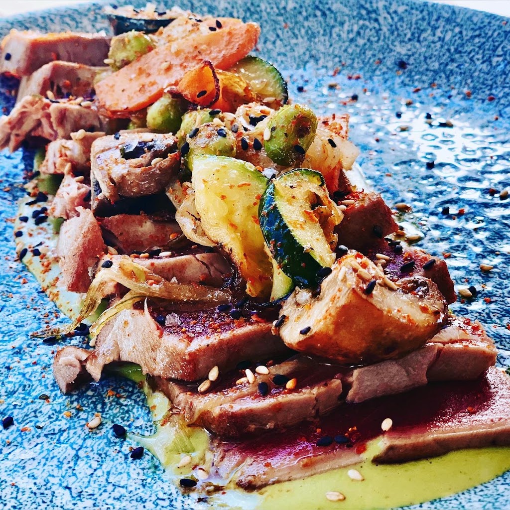 Santorini Playa — Comida y bebida