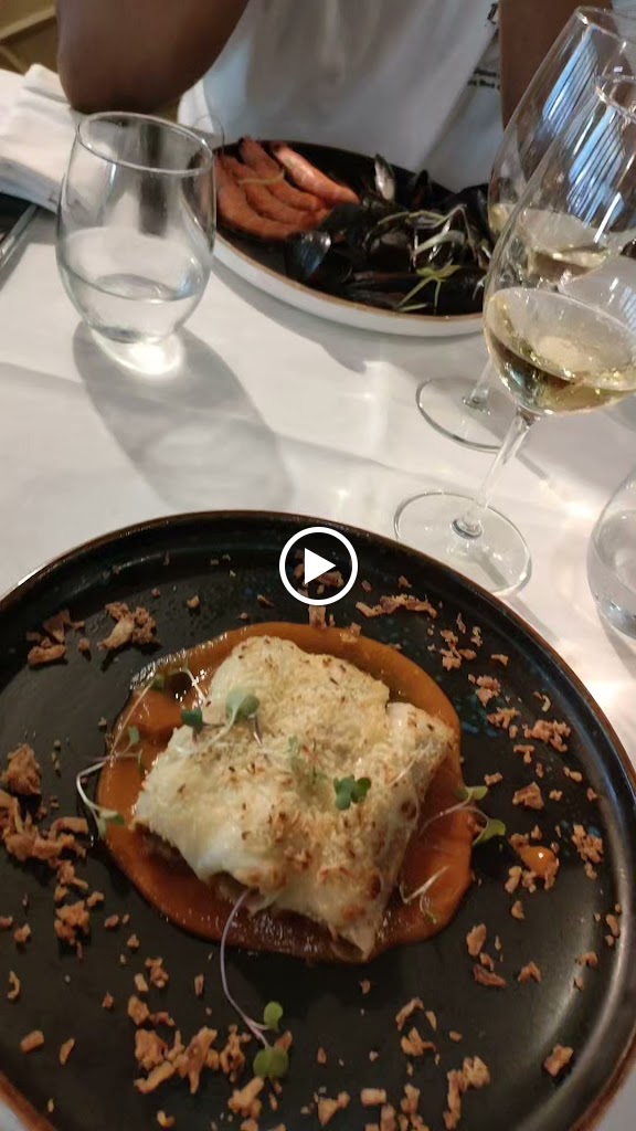 Restaurante cocteleria Castillo de Javier — Videos