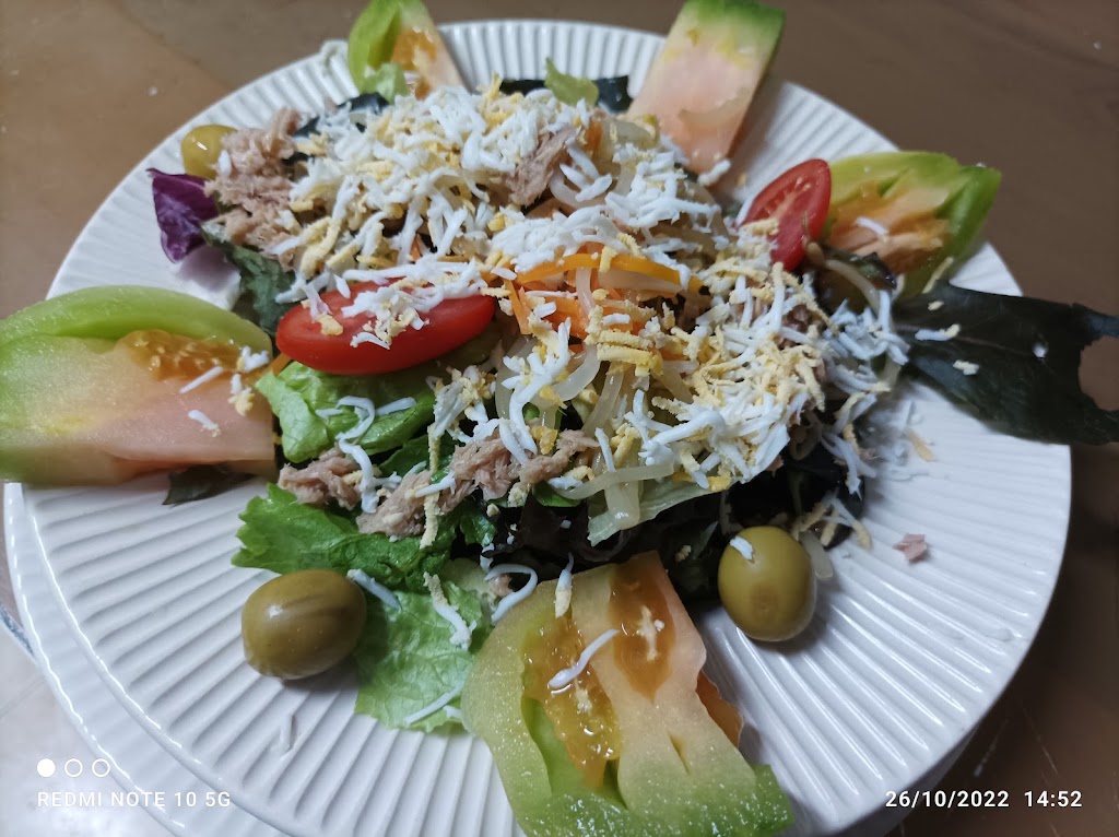 Noupas Alonso bar Restaurante — Comida y bebida