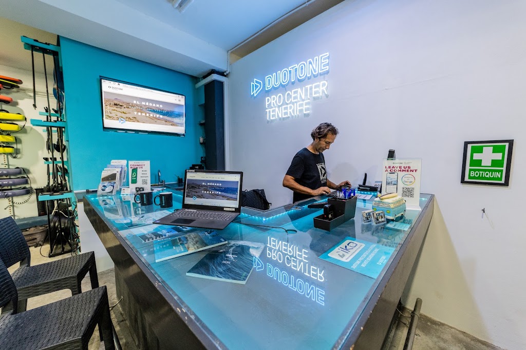 Duotone Pro Center Tenerife — Interior