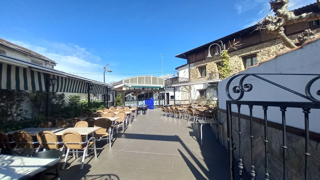 Cerveceria Etxe-Zuri Garagardotegia