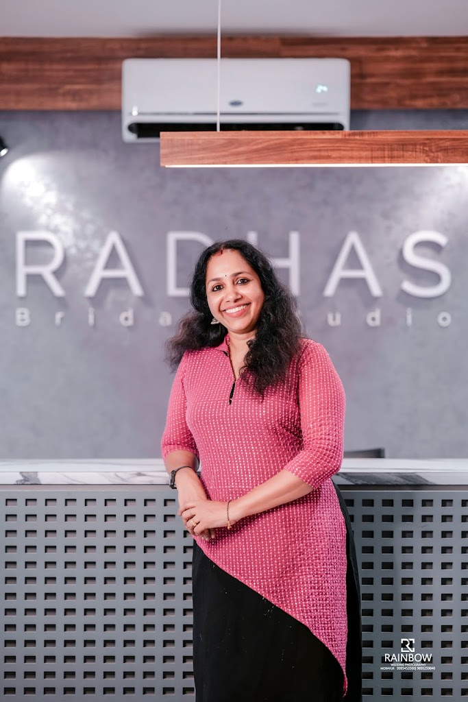 Radhas Bridal Studio
