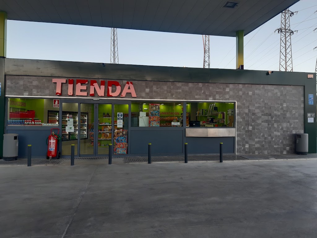 Gasolinera GHNPLUS — Exterior