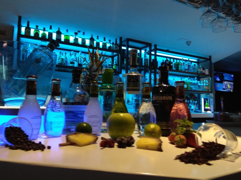 Cafe Haygon Cocktail — Comida y bebida