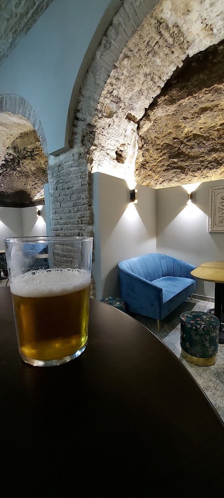 Bar Alcaravan — Comida y bebida