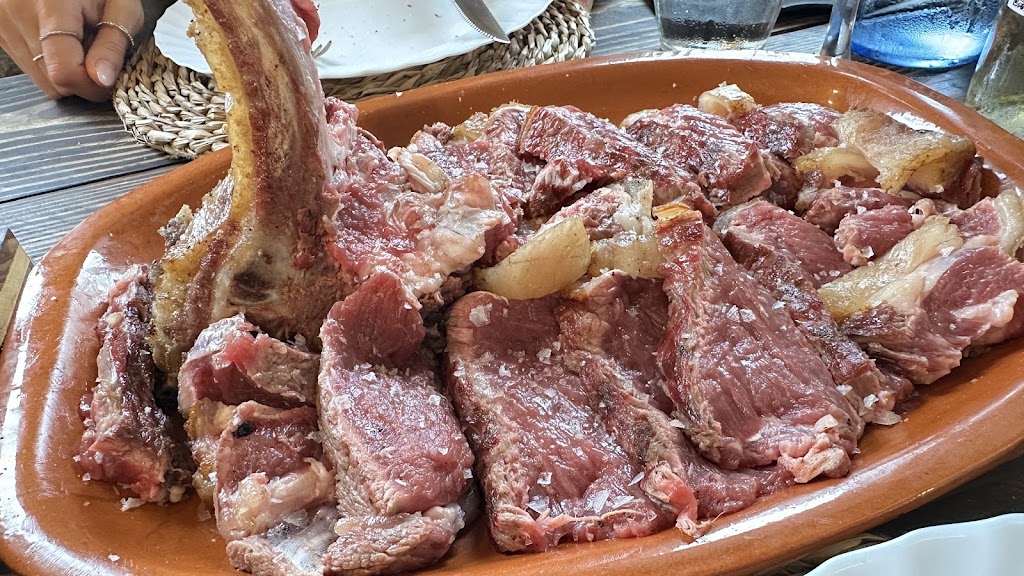 Asador Mamma Mia — Comida y bebida