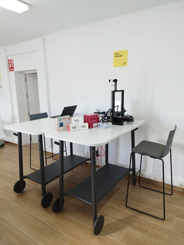 Punto Vuela Algarrobo