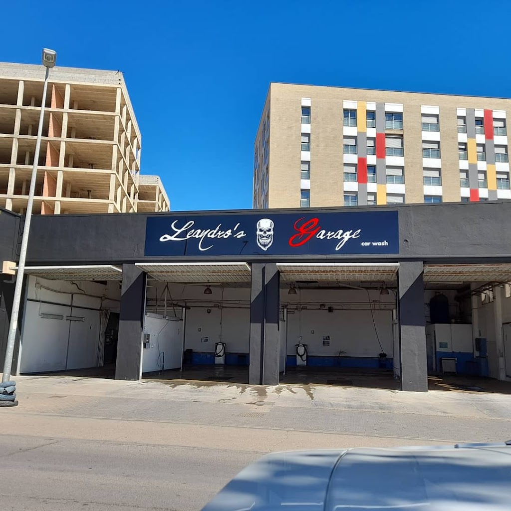 Leandro's GARAGE Car Wash