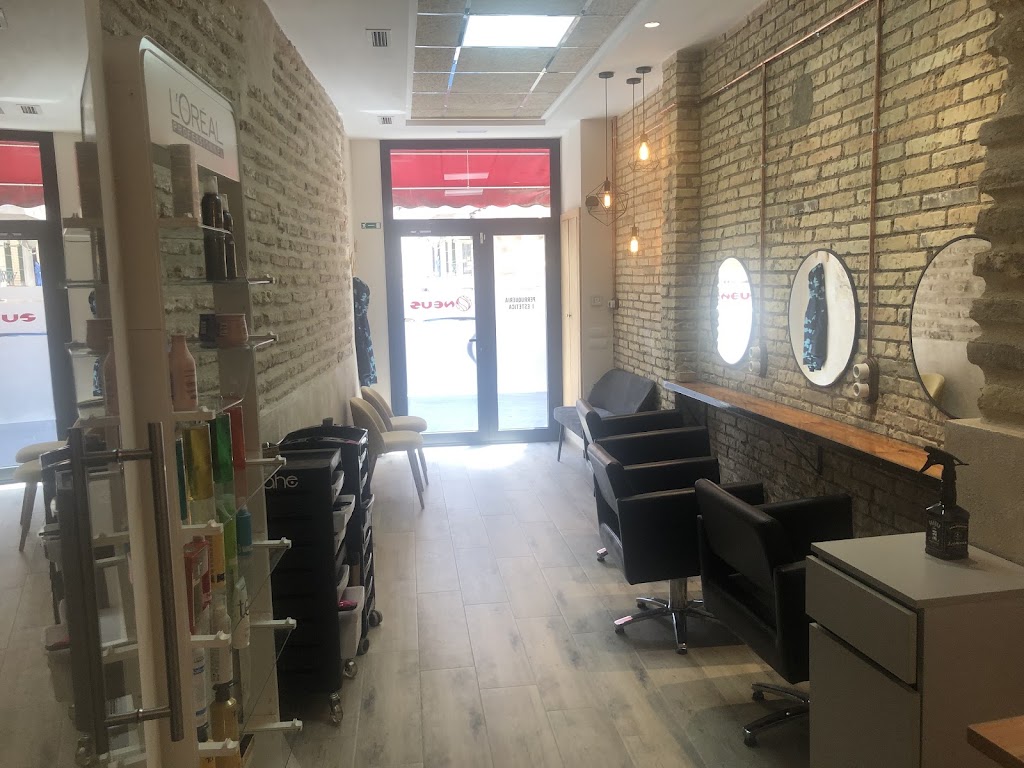 Perruqueria i Estetica Neus — Interior