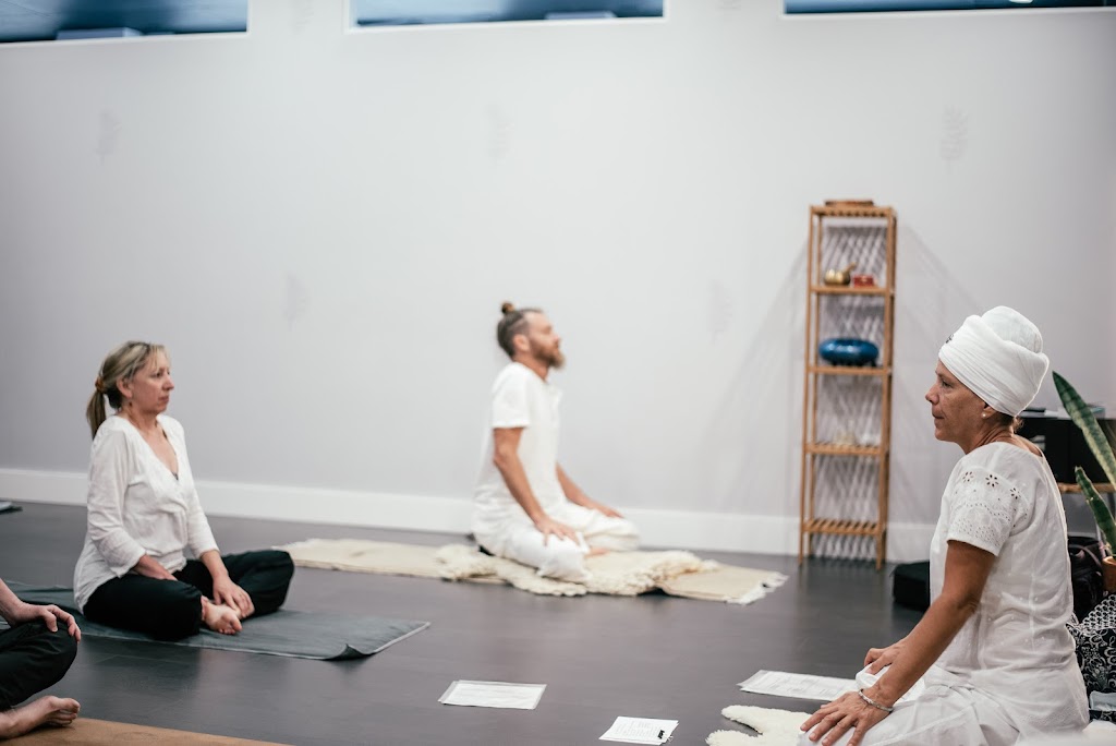  CaliFlo Yoga Collective
