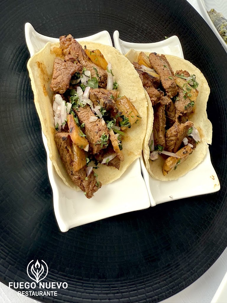 Restaurante Fuego Nuevo — Comida y bebida